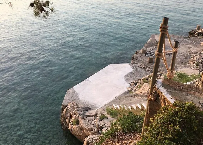 House Kupina Ferienhaus Gdinj